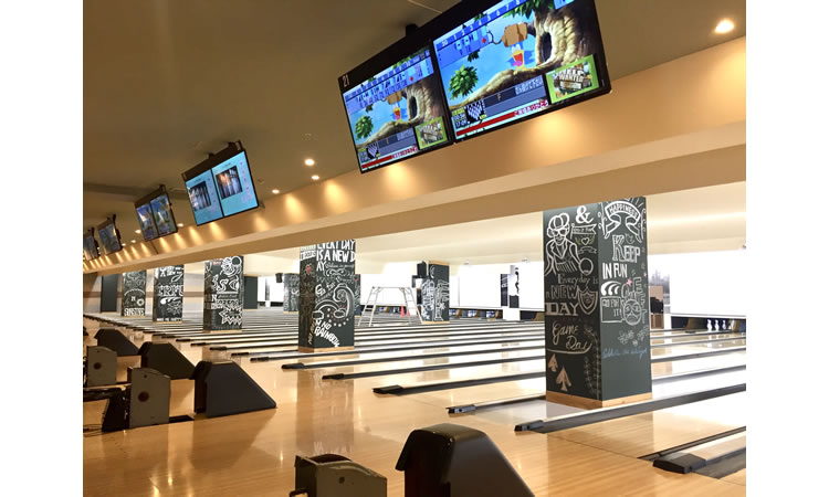 レインボーワールドボーリング